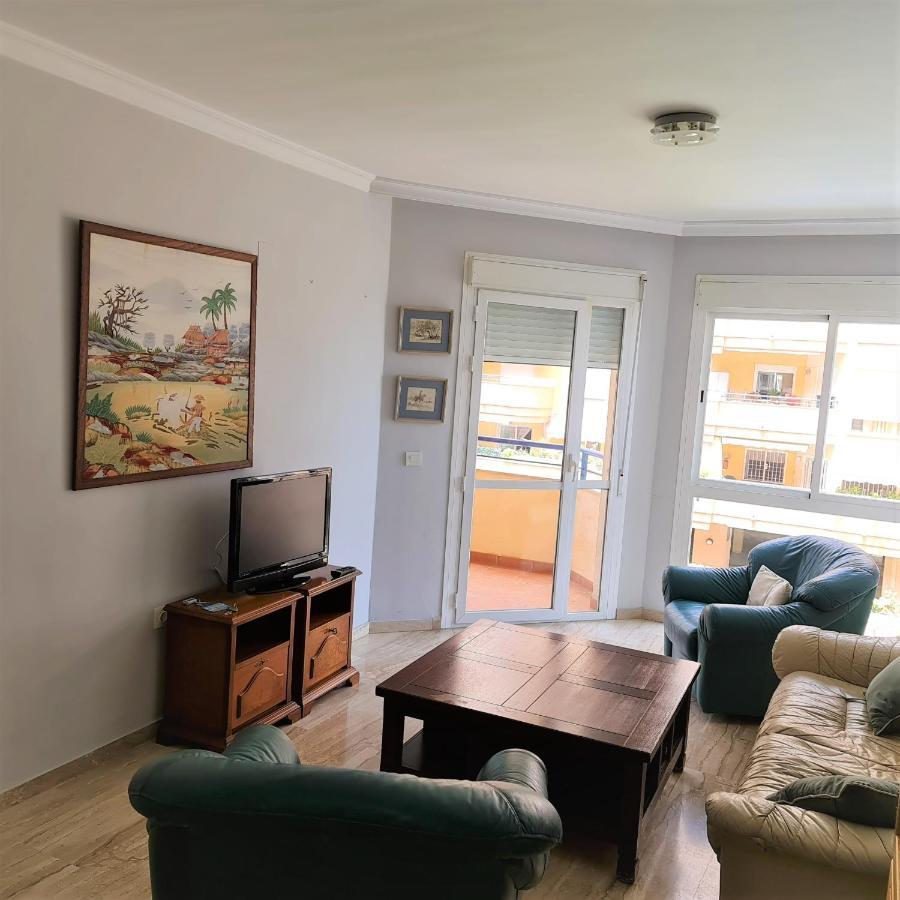 Apartamento Piscis Litoral マラガ エクステリア 写真